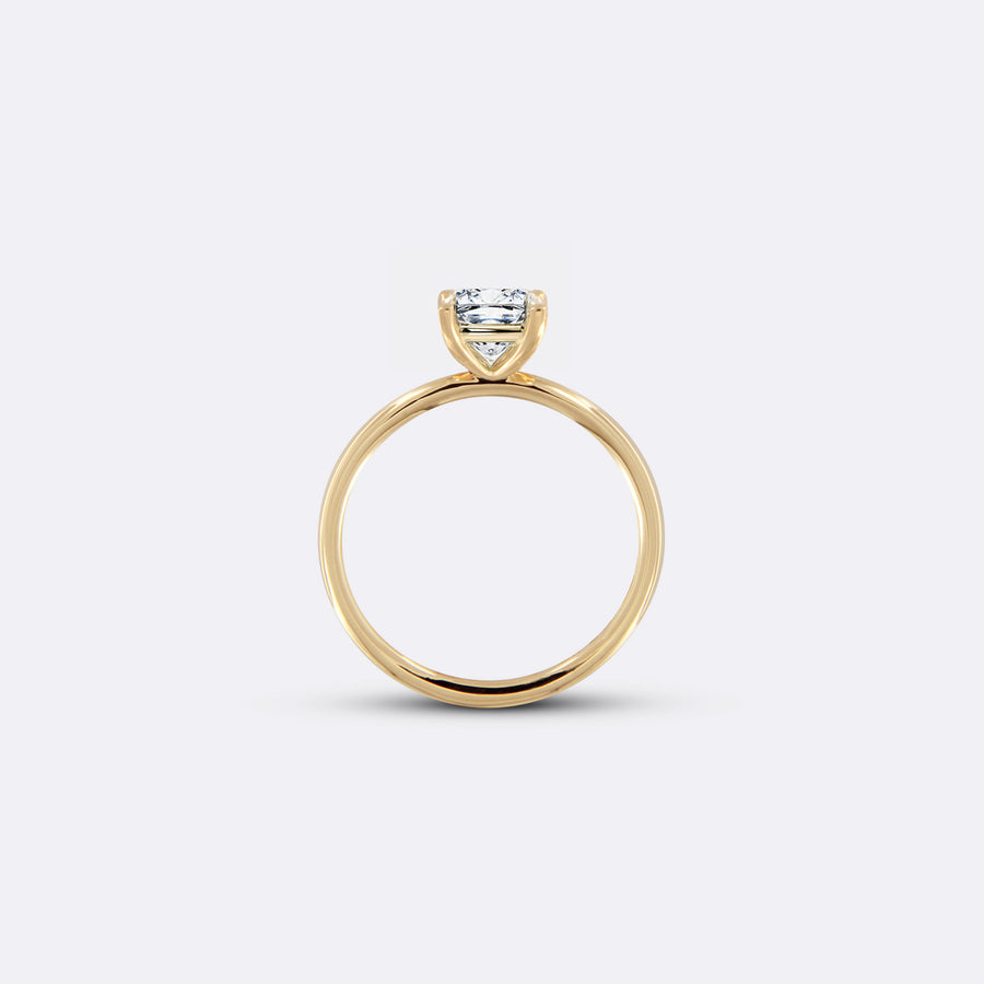 SOLITAIRE ring