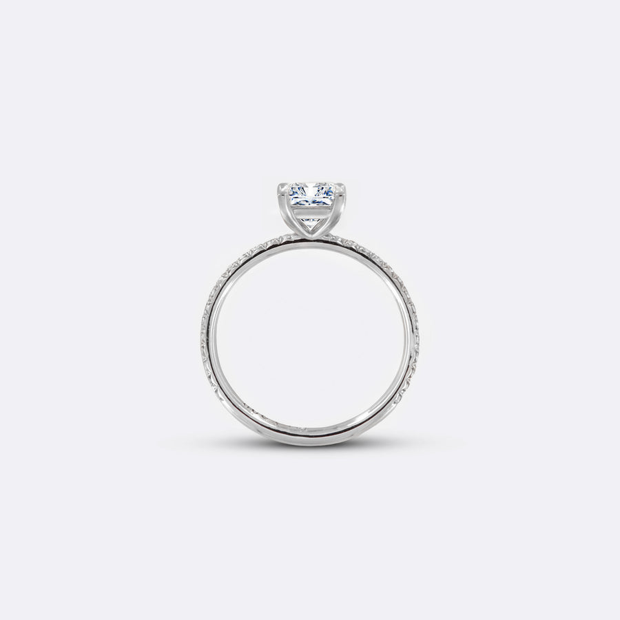 SOLITAIRE PAVÉ ring